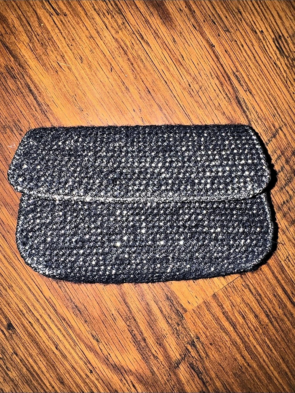 Black Sequin Clutch Like New 45.B2